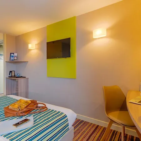Kyriad Lyon Est - Bonnet De Mure Hotel Saint-Bonnet-de-Mure