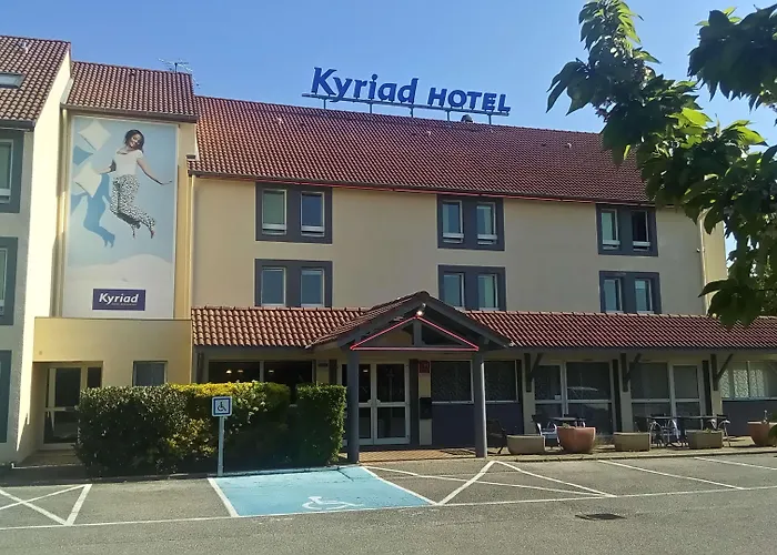 Ξενοδοχείο Kyriad Lyon Est - Bonnet De Mure Saint-Bonnet-de-Mure