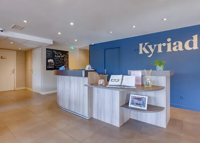 Kyriad Lyon Est - Bonnet De Mure Ξενοδοχείο Saint-Bonnet-de-Mure