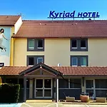 Kyriad Lyon Est - Bonnet De Mure 3*