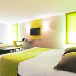 Kyriad Lyon Est - Bonnet De Mure Szálloda 3*