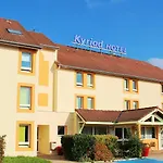 Szálloda Kyriad Lyon Est - Bonnet De Mure 3*
