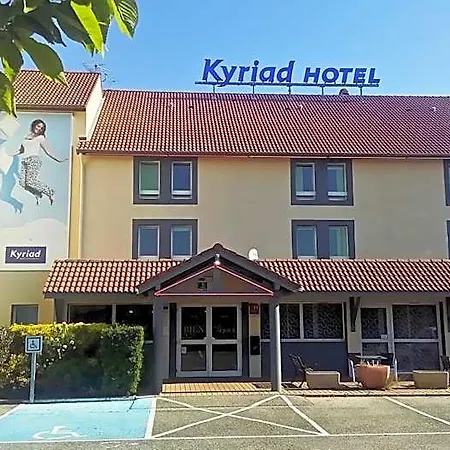 Szálloda Kyriad Lyon Est - Bonnet De Mure Saint-Bonnet-de-Mure